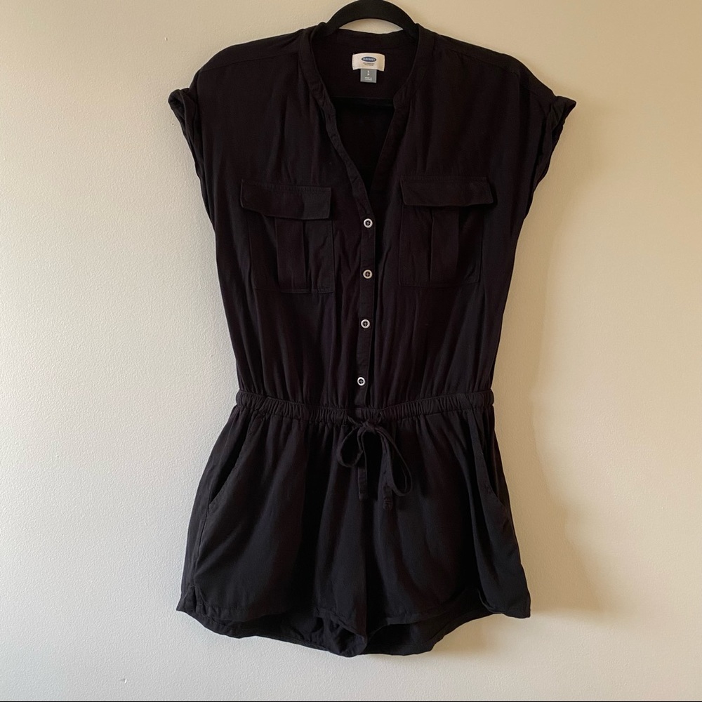 Old Navy Small Black Utility Romper Short Sleeve Shorts Button Up